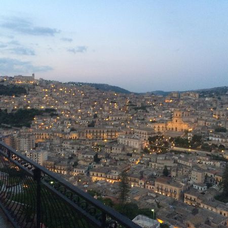 B&B La Terrazza Dell'Itria โมดิกา ภายนอก รูปภาพ