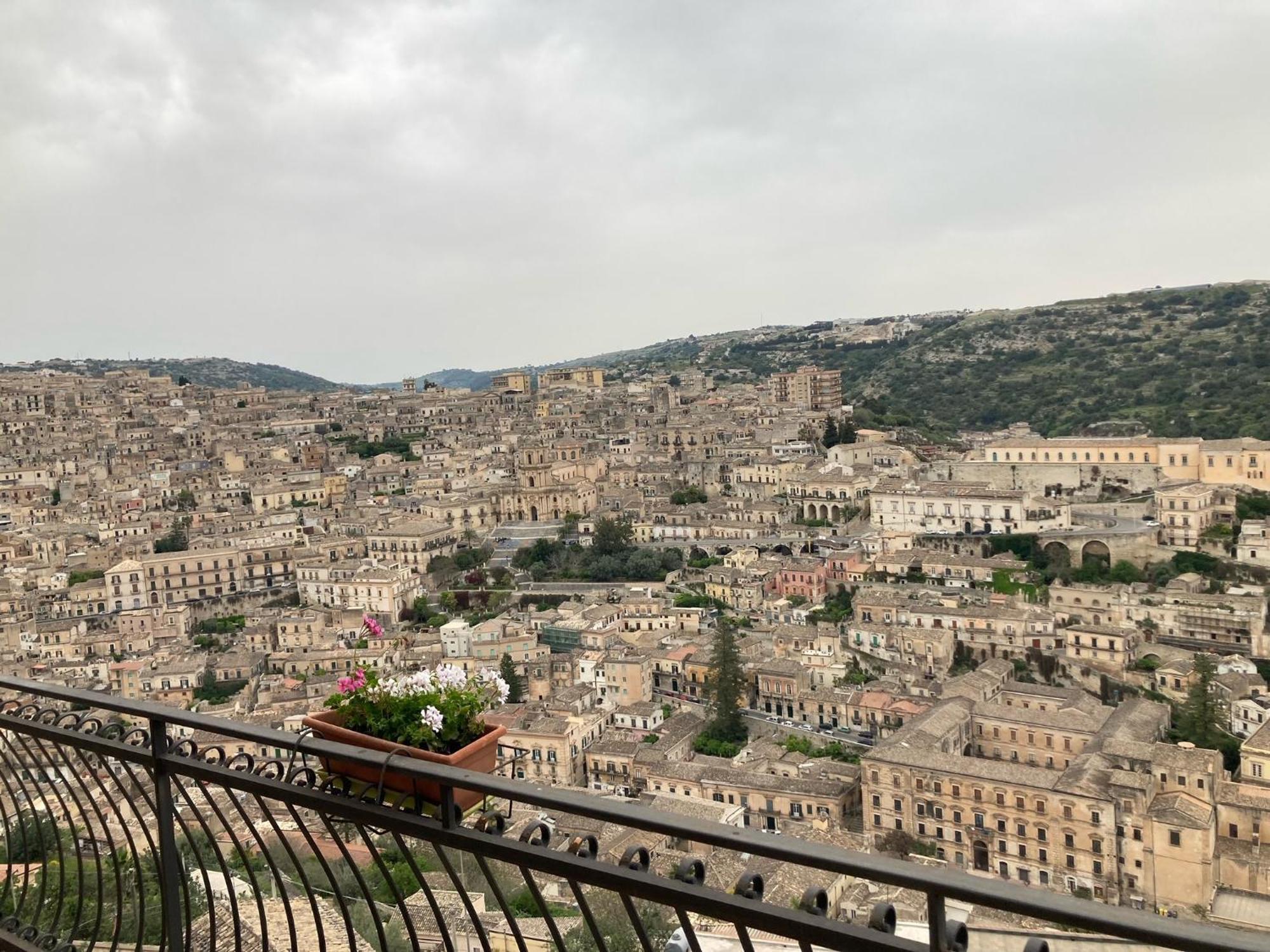 B&B La Terrazza Dell'Itria โมดิกา ภายนอก รูปภาพ