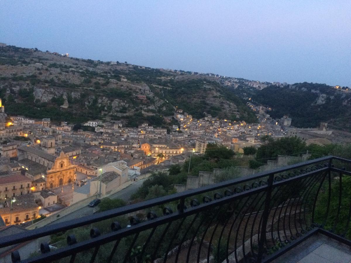 B&B La Terrazza Dell'Itria โมดิกา ภายนอก รูปภาพ