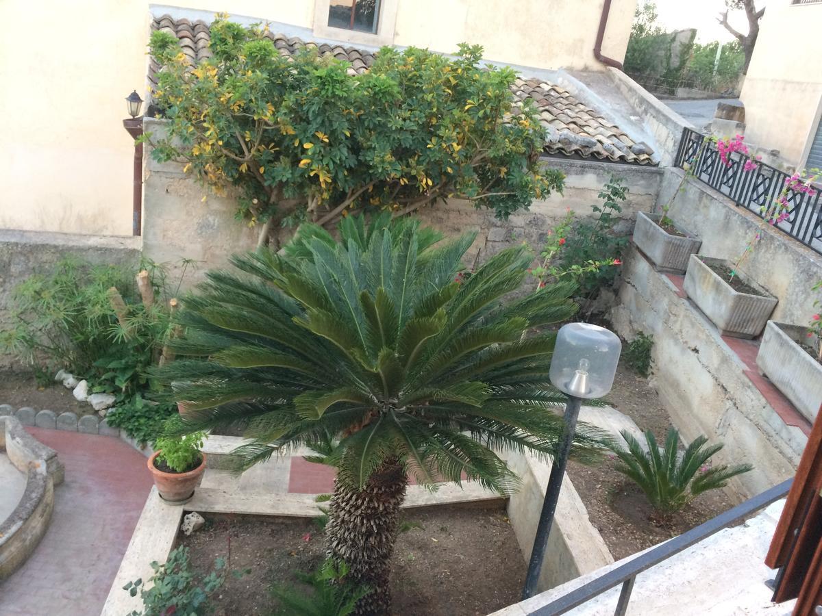 B&B La Terrazza Dell'Itria โมดิกา ภายนอก รูปภาพ